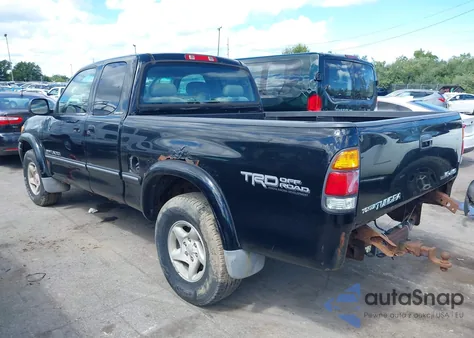 2001 Toyota Tundra Ltd V8 from USA, damaged, VIN 5TBBT48121S132933